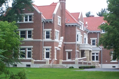 Chi Psi house at 810 University Ave